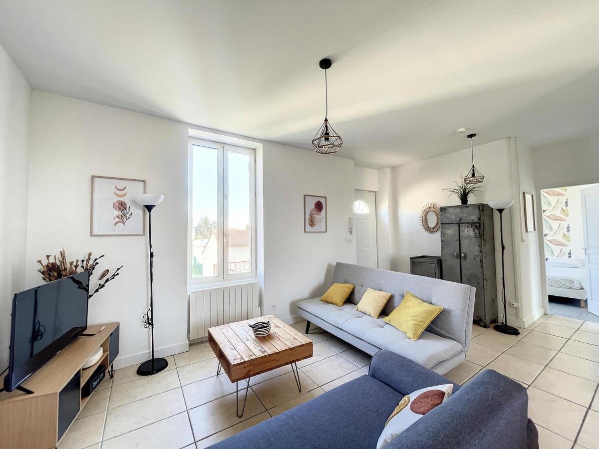 L'Ecrin Des Ecoles Apartamento Saint-Rambert-dʼAlbon Exterior foto