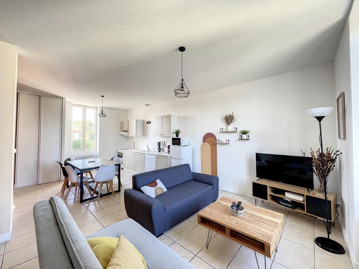 L'Ecrin Des Ecoles Apartamento Saint-Rambert-dʼAlbon Exterior foto