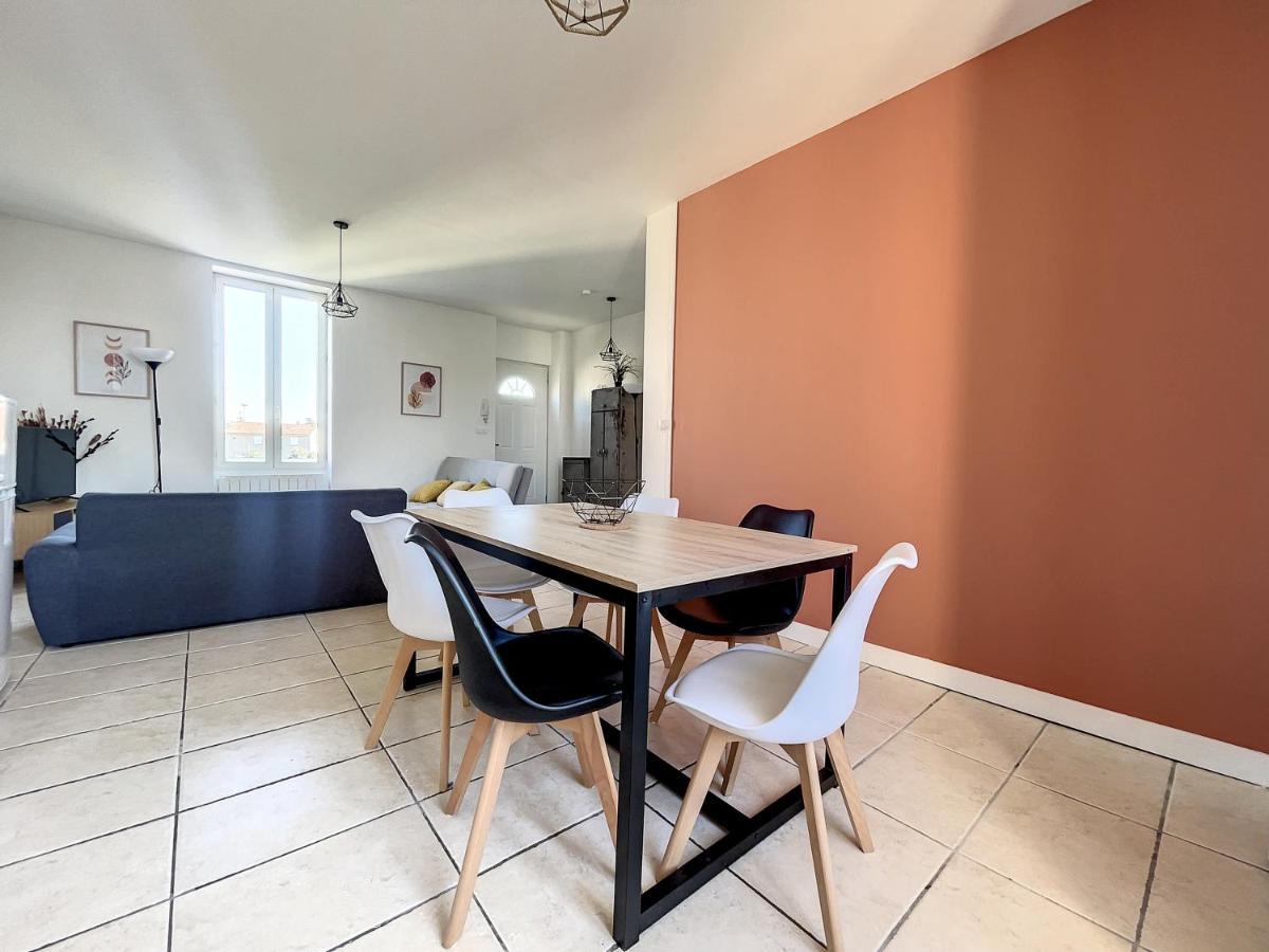 L'Ecrin Des Ecoles Apartamento Saint-Rambert-dʼAlbon Exterior foto